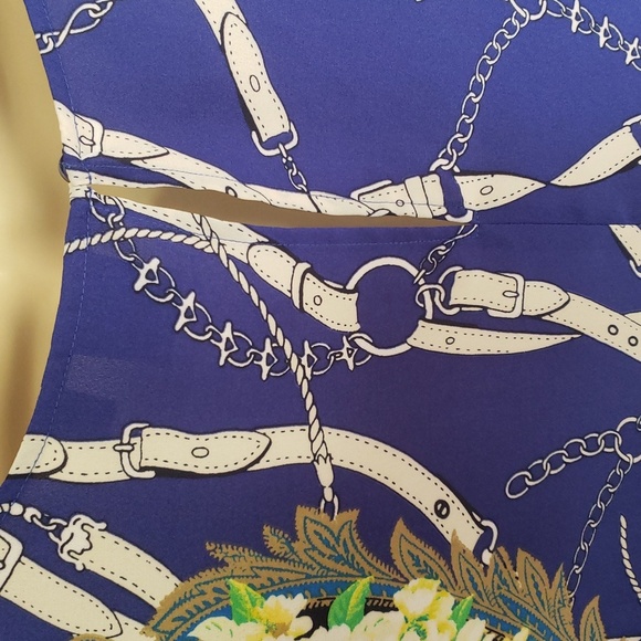 Soho Jeans. Unique Elegant Blue Chain/Belt & Floral Print Women's Top Size L - Picture 8 of 16